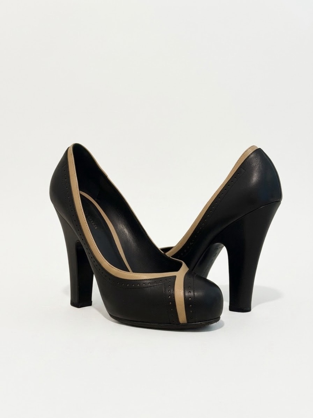 Bottega Veneta Two-Tone Brogue Spectator Platform Heels